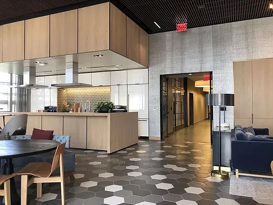 Rented by Gulia Wang, LREB | media 86