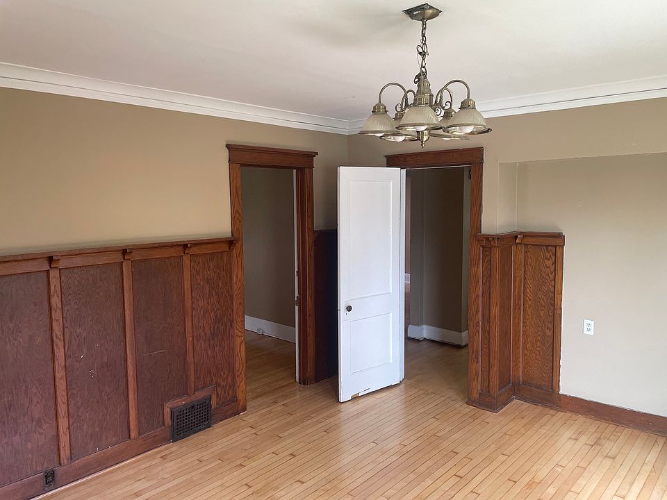 Dining Room, another angle