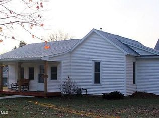 102 4th St NE, Kasson, MN 55944