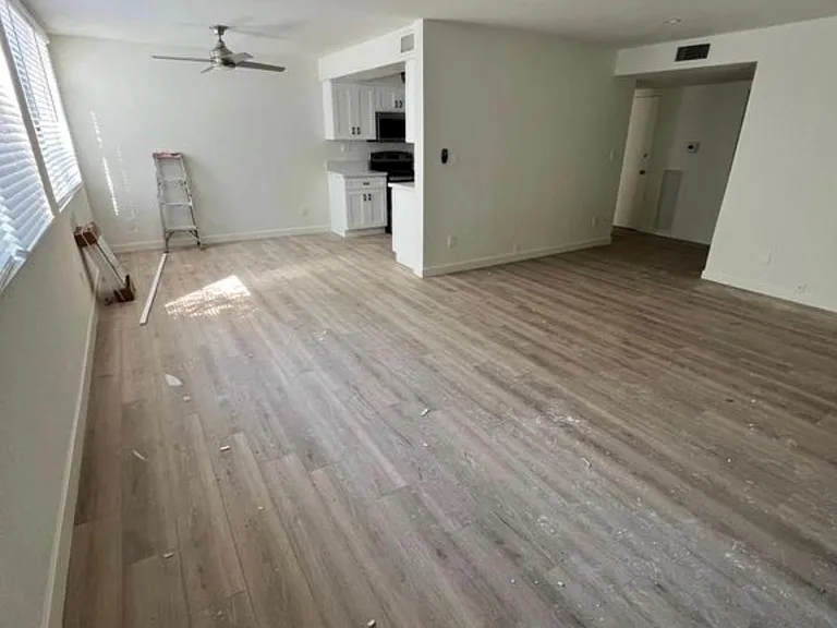4605 Sylmar Ave — Photo 6