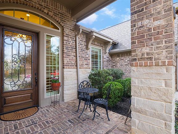 3rd image of 27615 Merchant Hills Ln