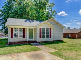 800 Requa Rd, Cherryville, NC 28021