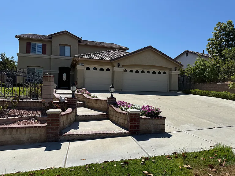26319 Antonio Cir — Photo 1