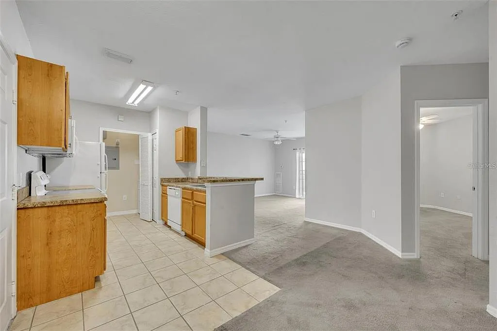2 bed, 2.0 bath, 1107 sqft, $1,500 — Photo 3