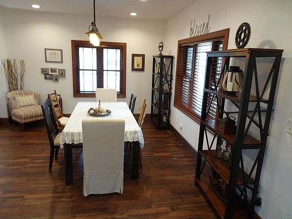 2nd image of 1024 7th St