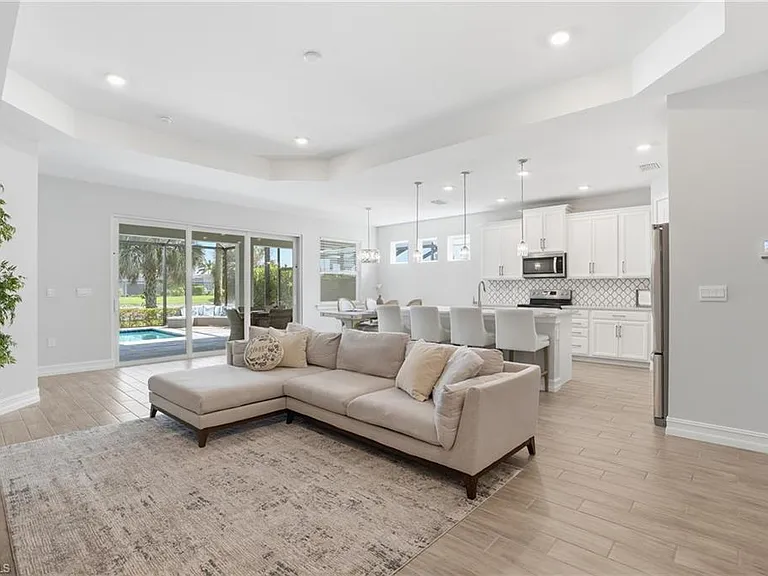 28040 Seasons Tide Ave — Photo 9