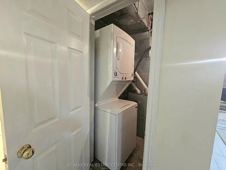 1618 Mistburn Ct #2 — Photo 6