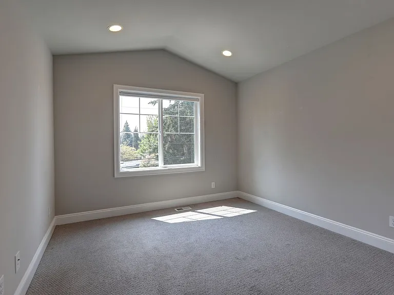 15908 NE 1st St — Photo 31