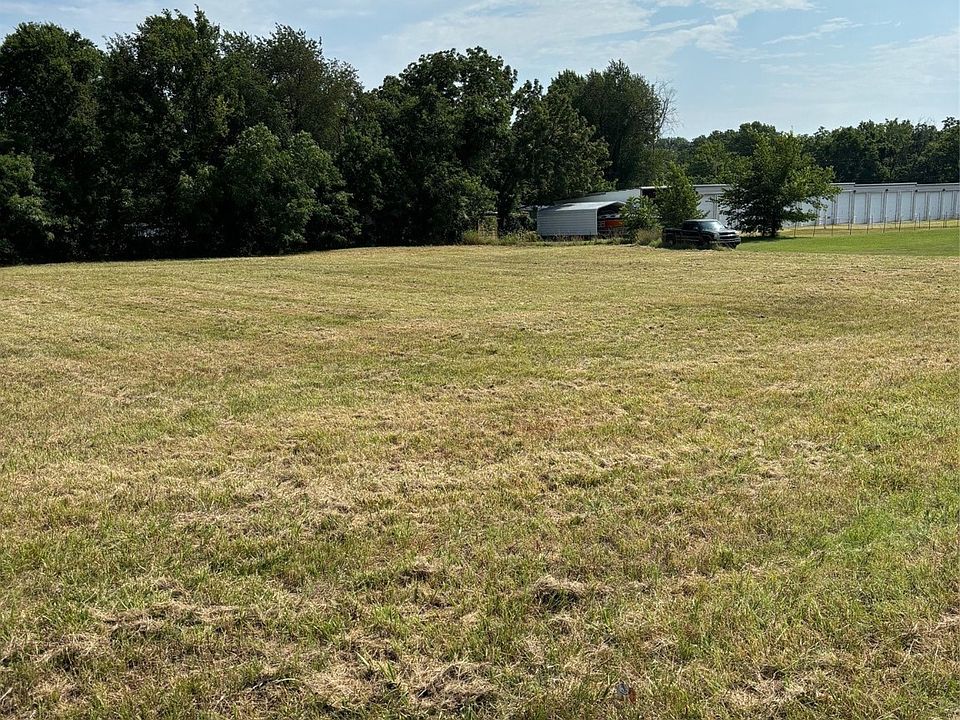 1st image of E 264th Ln