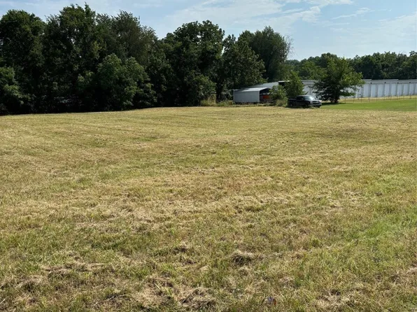 E 264th Ln, Grove, OK 74344