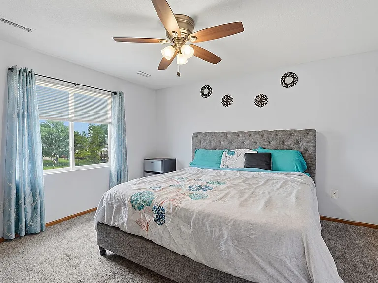 4803 NE Trilein Dr — Photo 34