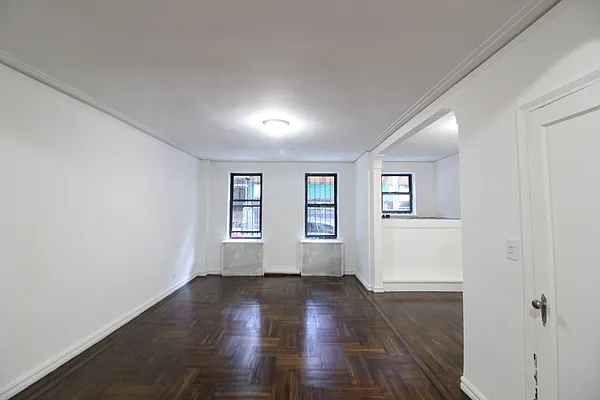 Rented by Compass | media 2