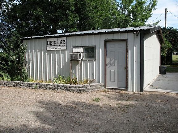 5th image of 2677 S Johns Ave