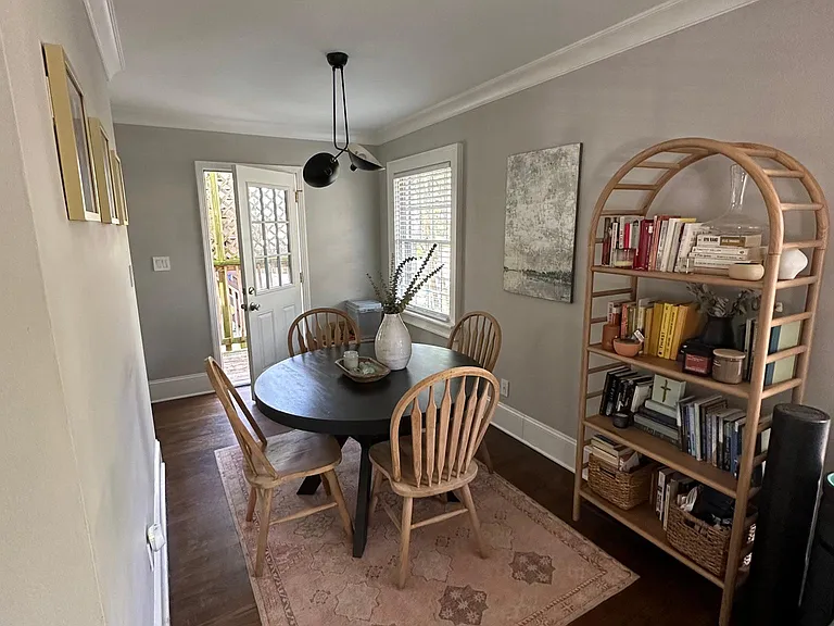 801 Piedmont Way NE — Photo 5