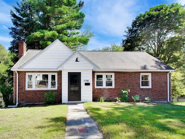1156 Washington St, Walpole, MA 02081