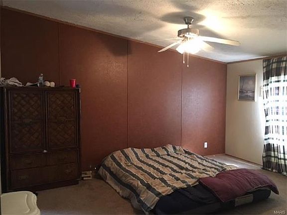 5th image of 5614 Bond Ave