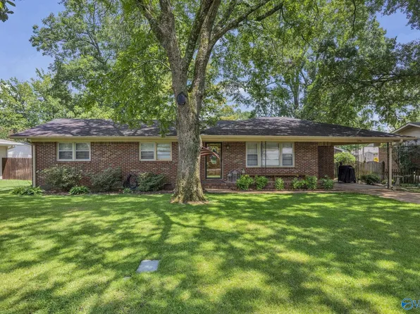 1206 Donna Ave SE, Decatur, AL 35601