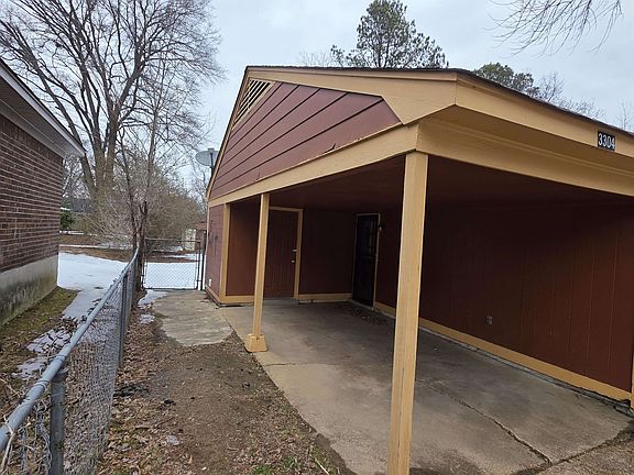 4th image of 3304 Sweet Springs Dr