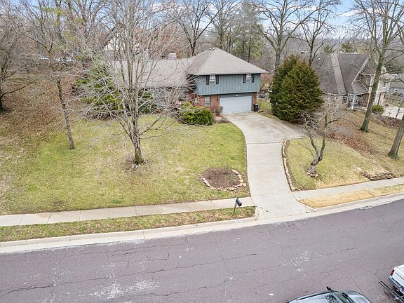 3rd image of 2509 Ridgefield Rd