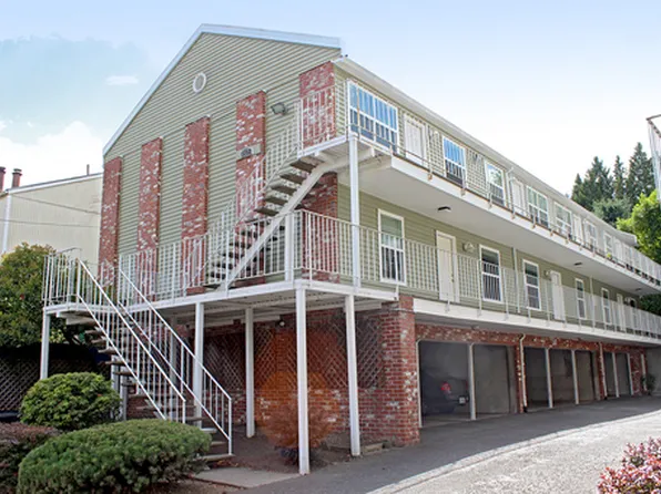 bicet01, 3803-3805 SE Cesar E Chavez Blvd #1, Portland, OR 97202