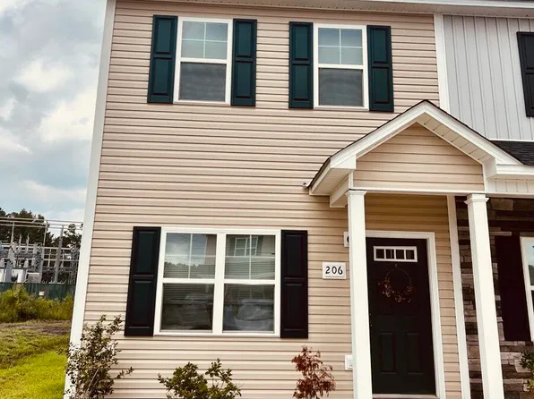 206 Alexa Pl, Jacksonville, NC 28546