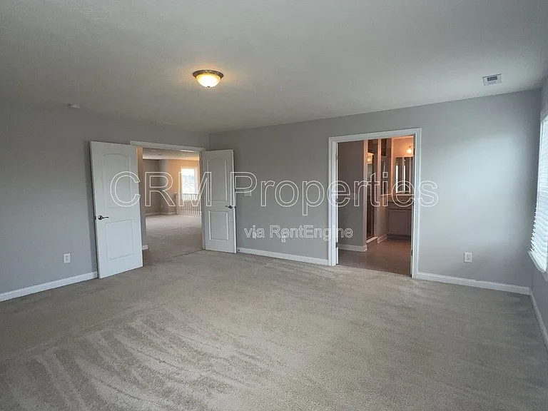 6311 Burgin Dr — Photo 34