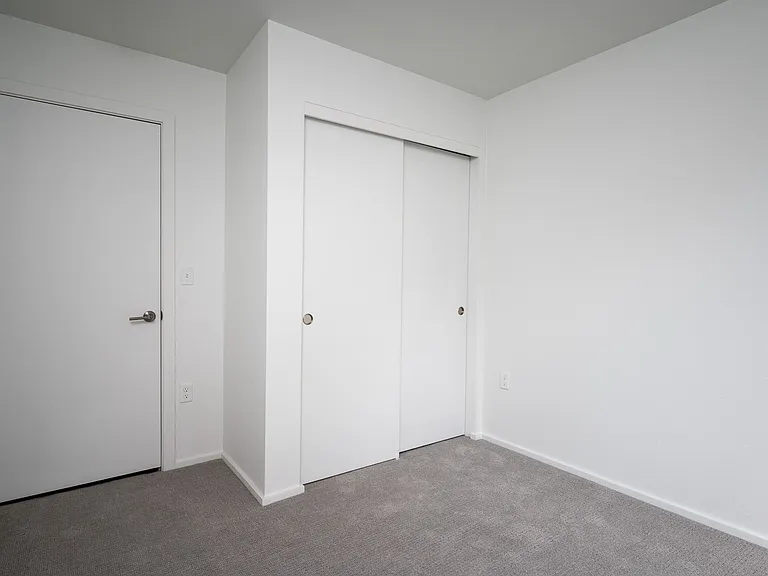 Rockwood Village Apartments — Photo 51