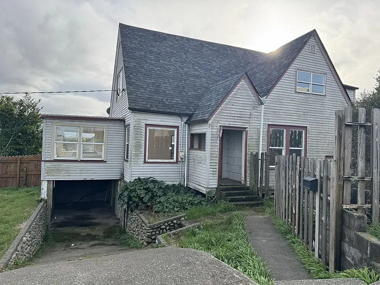 905 Ingersoll Ave — Photo 10