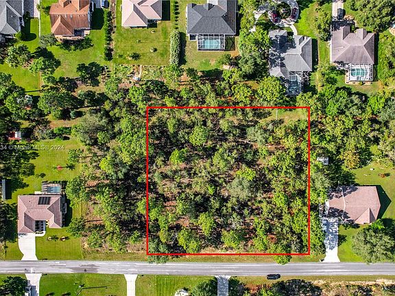 4th image of 2200 E Cambridge Ln