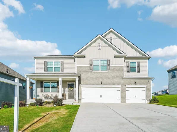 4240 Oakhurst Dr, Fairburn, GA 30213