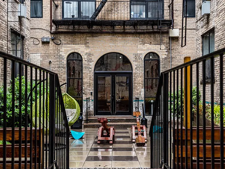 1635 Putnam Ave #2G — Photo 30