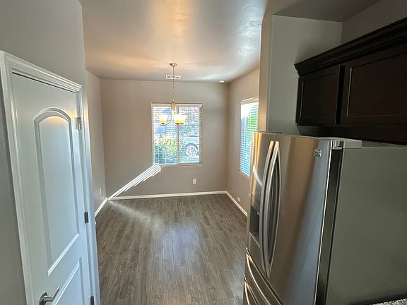 3rd image of 7011 Metro Park St