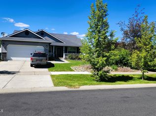 1160 E Warm Springs Ave, Post Falls, ID 83854