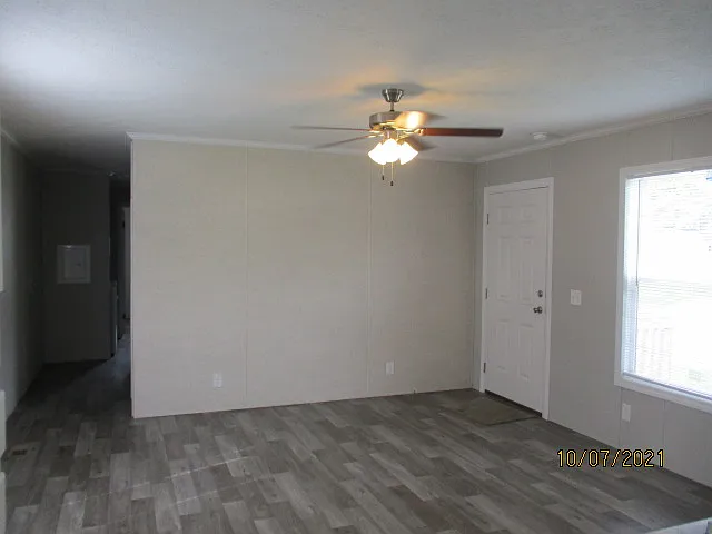 913 Moss Ave — Photo 36