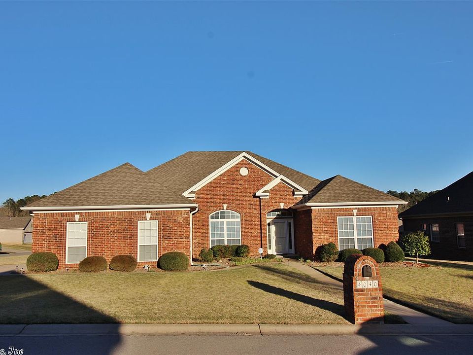 1st image of 4040 Hermitage Dr