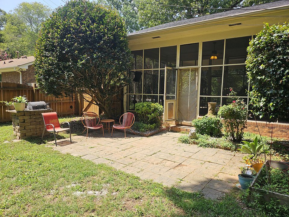1st image of 3607 Lynn Rd