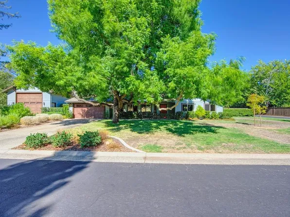 8400 Royall Oaks Dr, Granite Bay, CA 95746