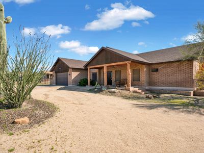 39521 N 10th St, Phoenix, AZ, 85086