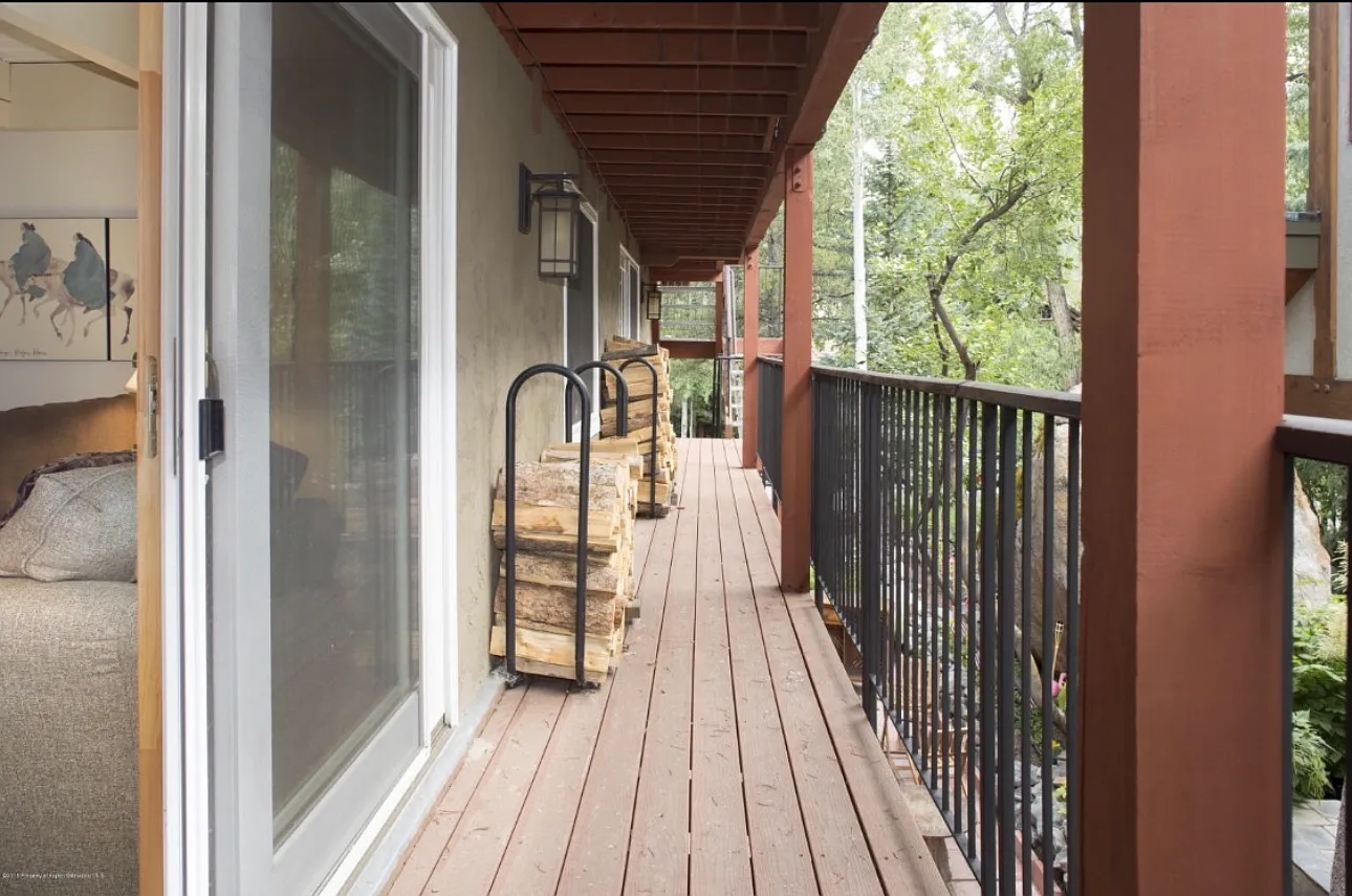 1 bed, 900 sqft, $7,000 — Photo 2