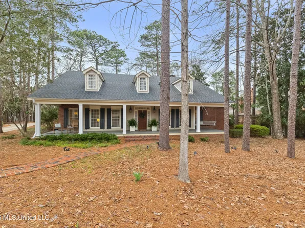 113 Bedford Rd, Hattiesburg, MS 39402