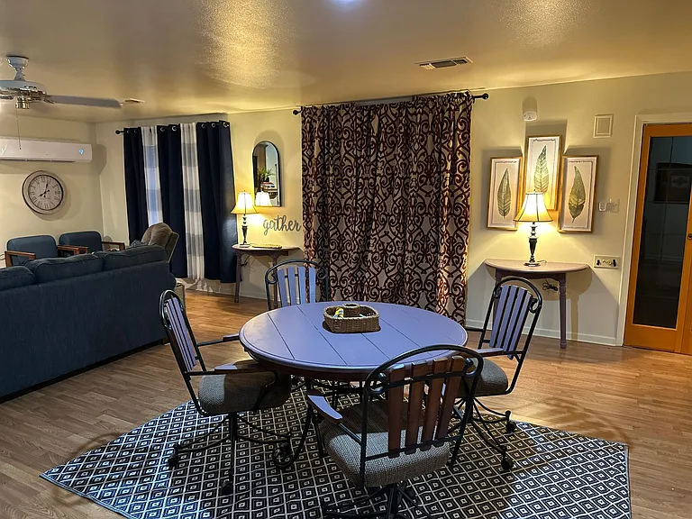 2301 Post Oak Rd #B — Photo 10