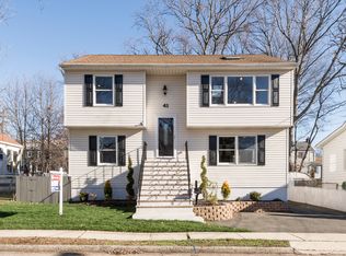 41 Brook St, Bergenfield, NJ 07621