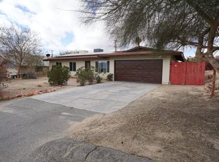 5966 Lupine Ave, Twentynine Palms, CA 92277