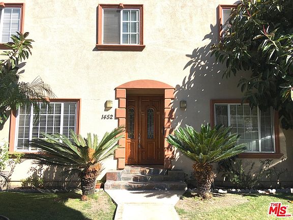 3rd image of 1452 S Crest Dr