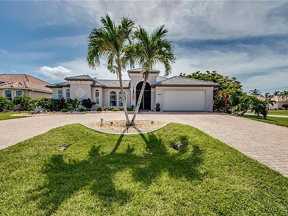 3rd image of 4941 SW 20th Ave