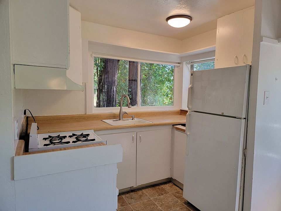 1st image of 15704 Old River Rd #1