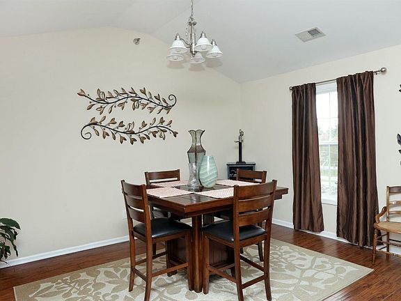 4th image of 857 Malabu Dr APT 3201