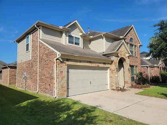 2nd image of 19010 Moss Bay Ln