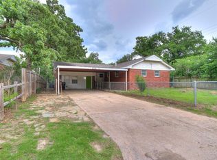 2706 N College Ave, Bethany, OK 73008