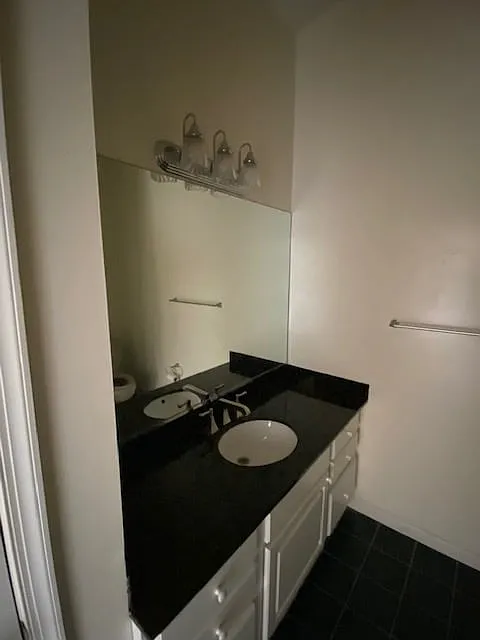 2 bed, 1100 sqft, $2,950 — Photo 3